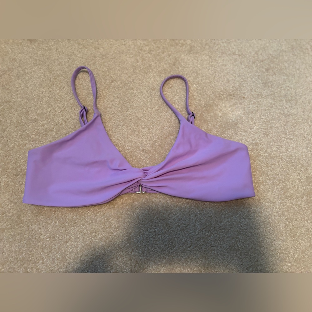 Lilac twist front bikini top